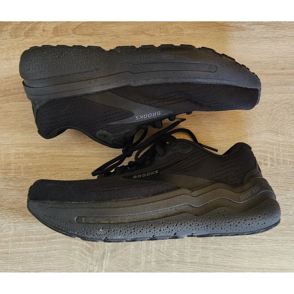 Brooks Ghost Max Womens Size 8 Black Athletic Running Walking Shoes Sneakers